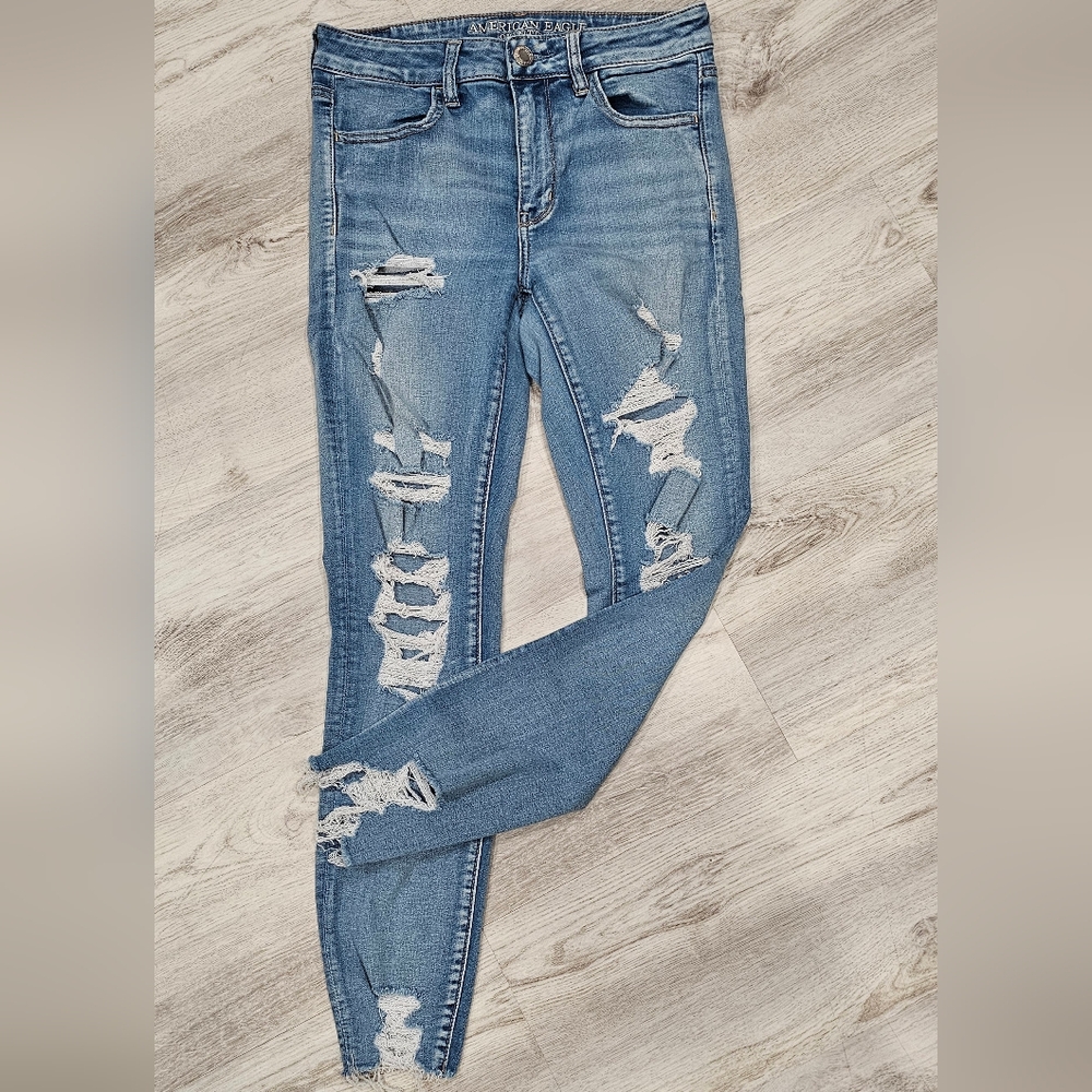 American Eagle Distressed Jeggings